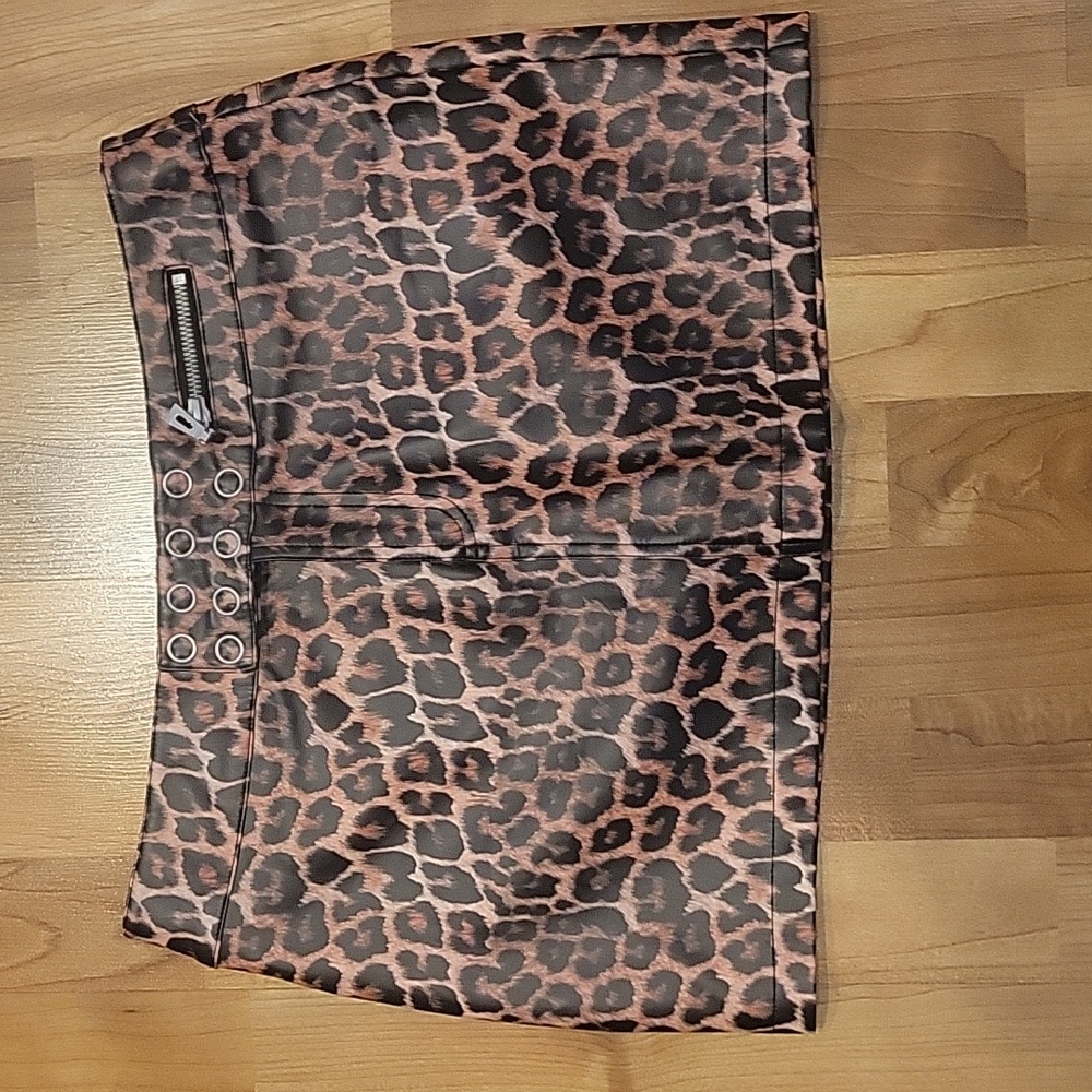 I.AM.GIA Reika Skirt Cheetah Animal Print Faux Leather M